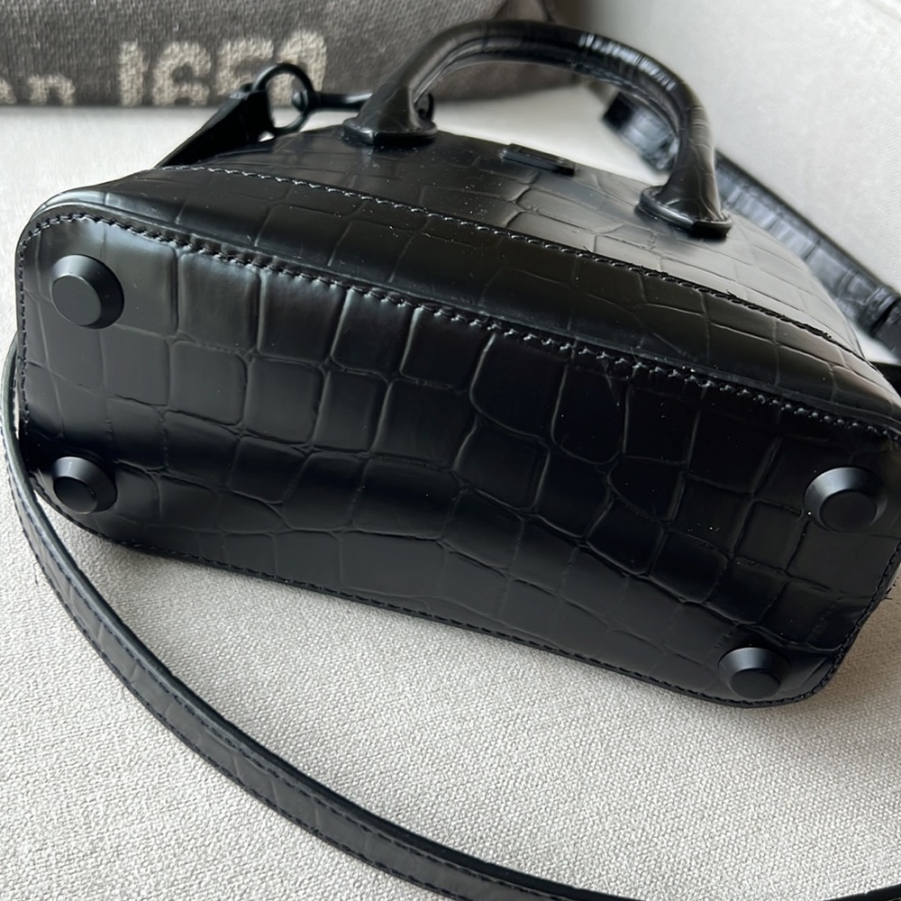 Balenciaga xxs crossbody purse - Picture 9 of 9
